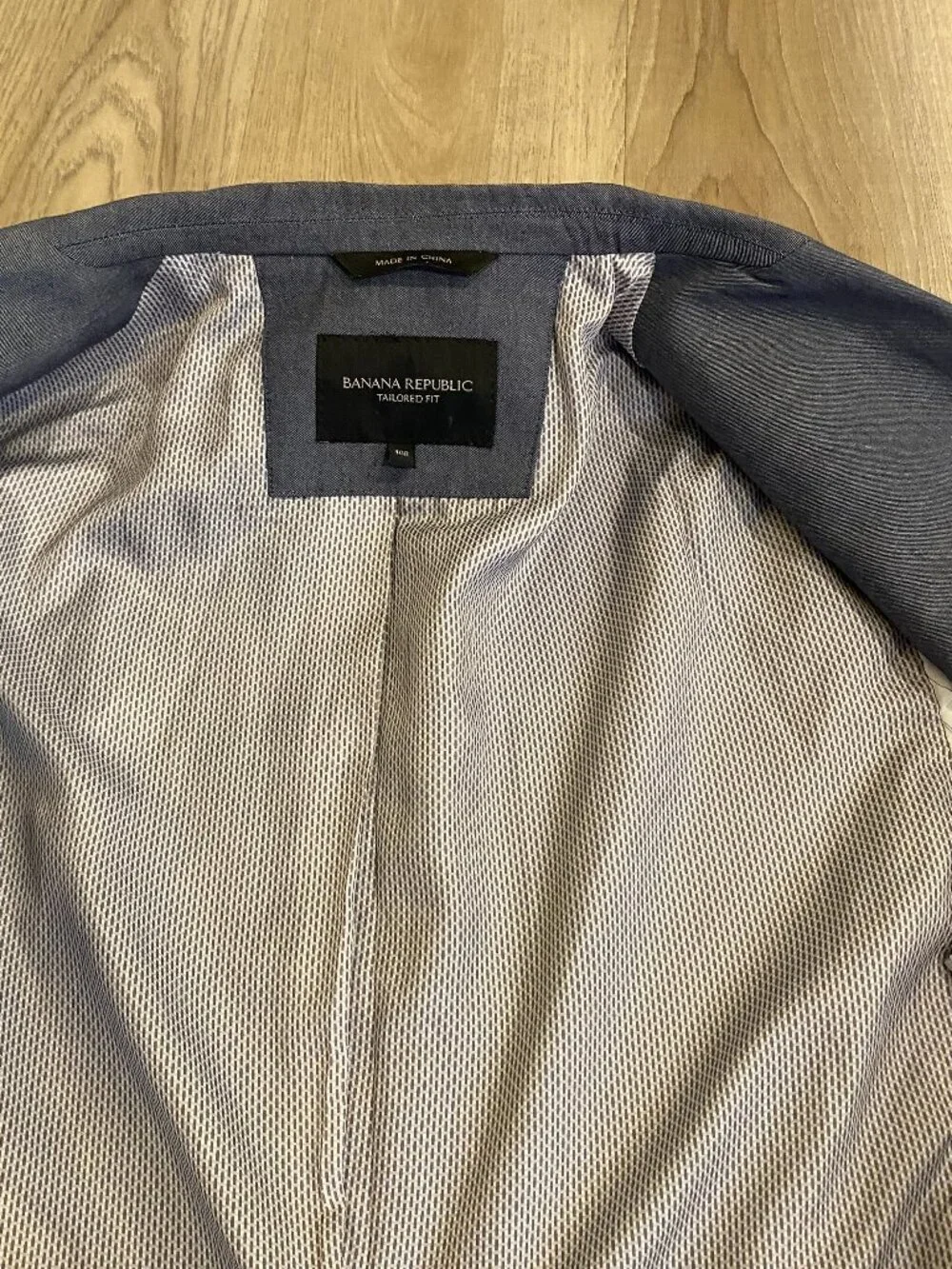 Banana Republic Tailored Fit Blazer 40R Blue Sport Coat Jacket AS IS Stains